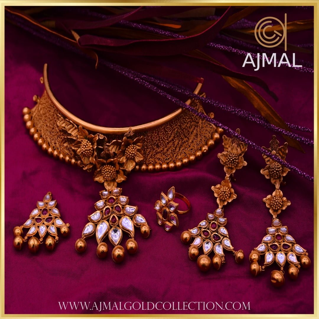 Gold Necklace Design 002