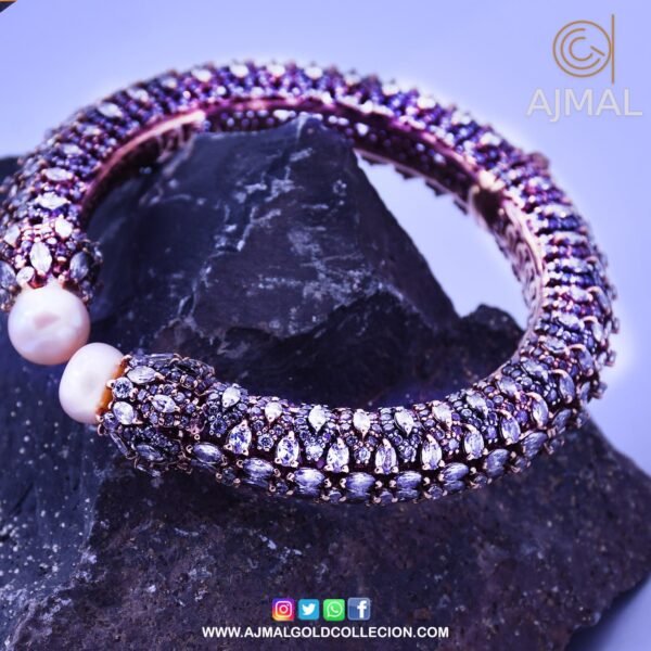 Gold Bracelet Design 005